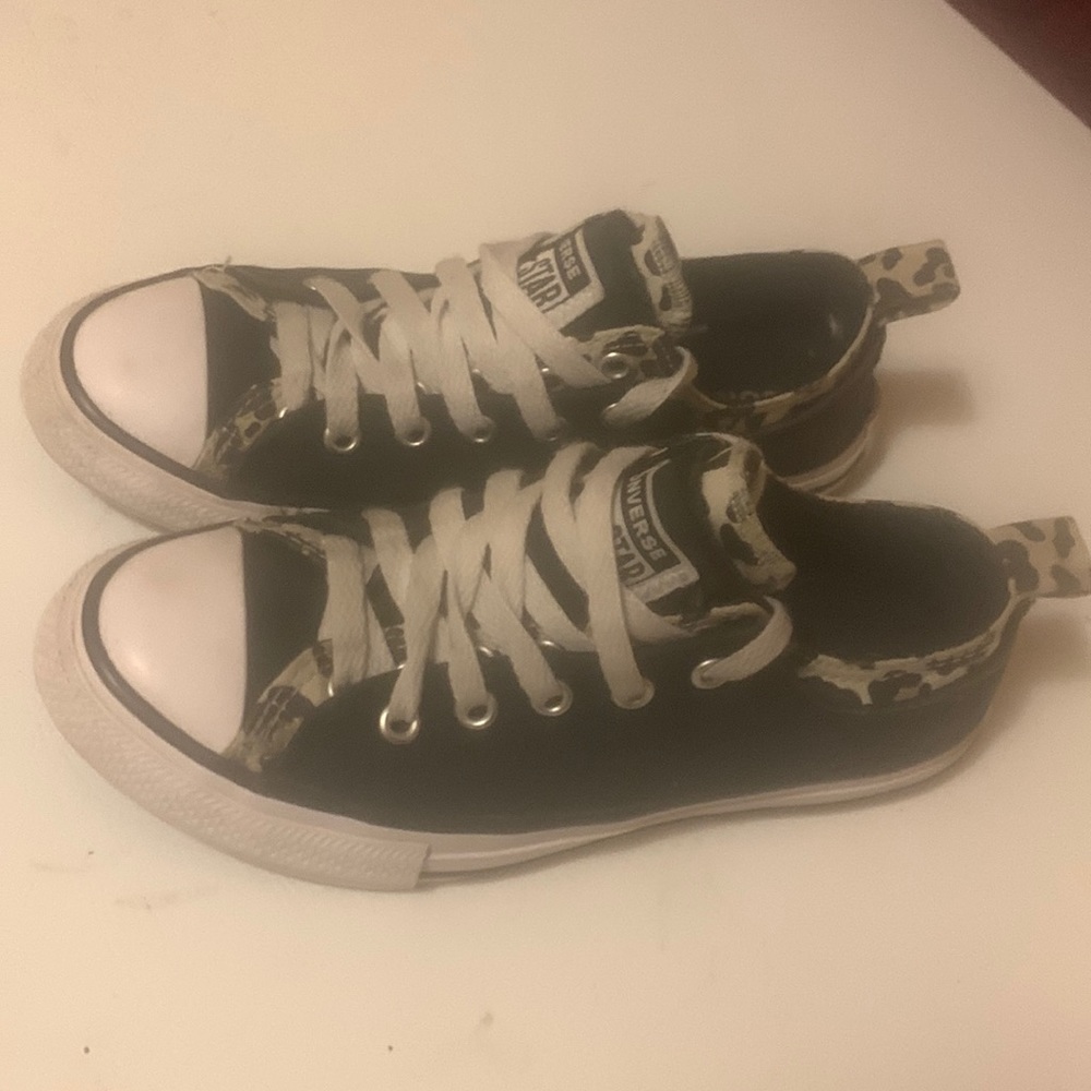 Converse All Star boys size 2 color Black